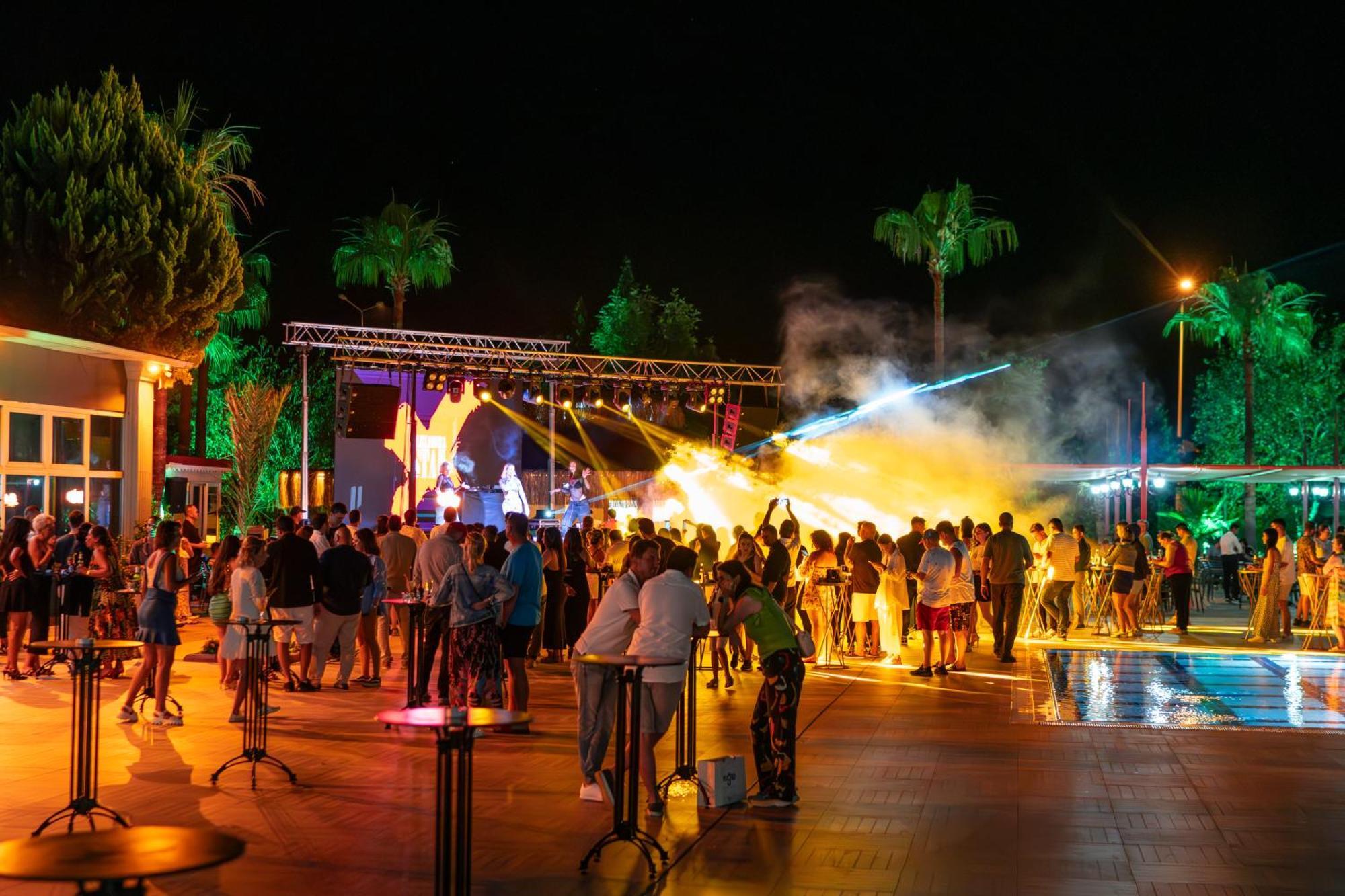 Casa Fora Beach Resort Cenger  Exterior foto